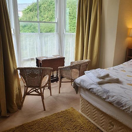 Pendyffryn Manor Bed & Breakfast Little Haven Εξωτερικό φωτογραφία