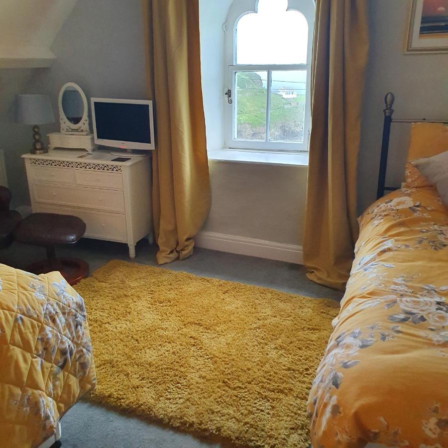Pendyffryn Manor Bed & Breakfast Little Haven Εξωτερικό φωτογραφία