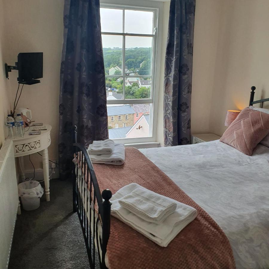 Pendyffryn Manor Bed & Breakfast Little Haven Εξωτερικό φωτογραφία