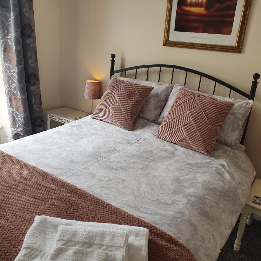 Pendyffryn Manor Bed & Breakfast Little Haven Εξωτερικό φωτογραφία