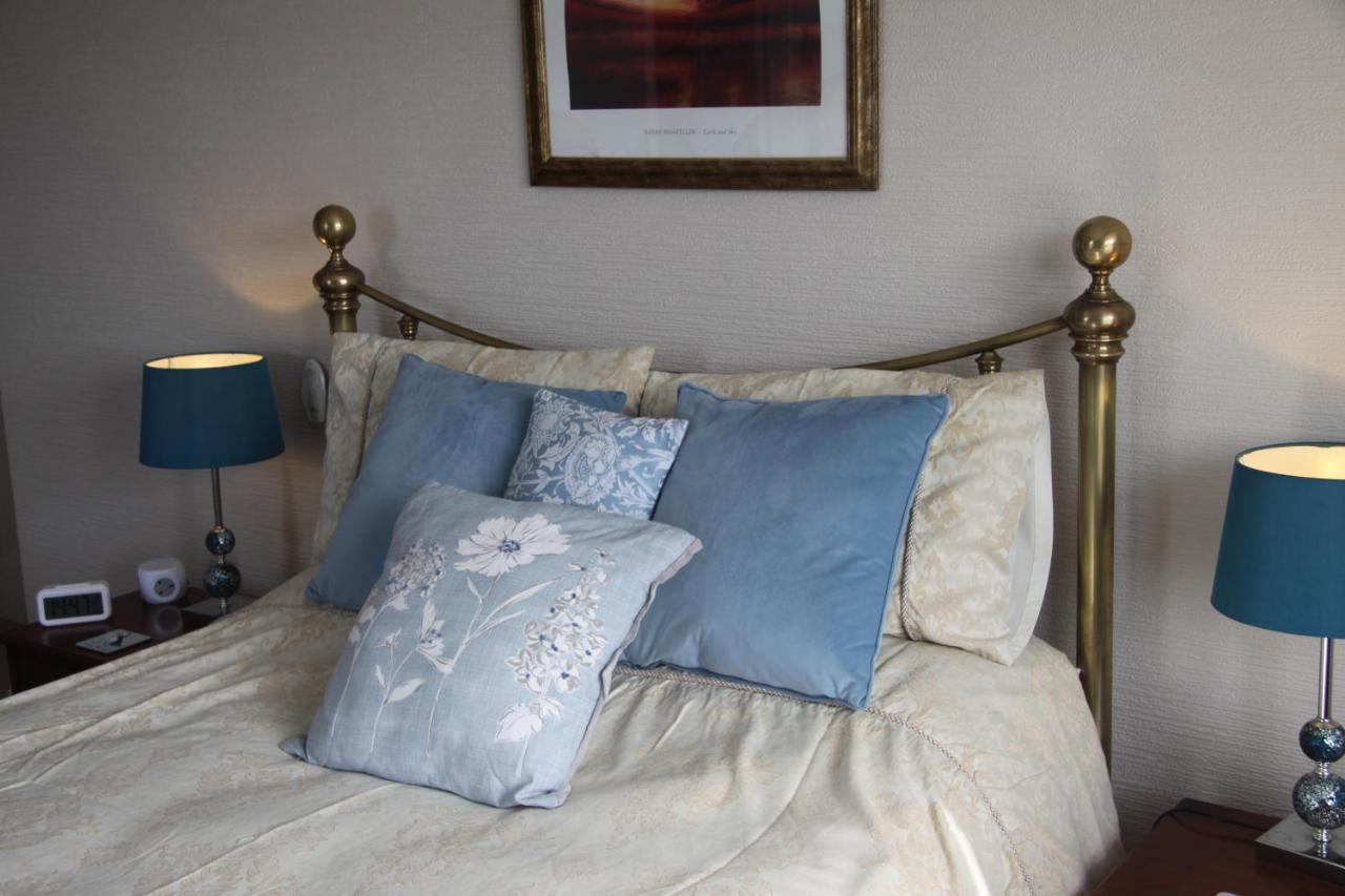 Pendyffryn Manor Bed & Breakfast Little Haven Εξωτερικό φωτογραφία