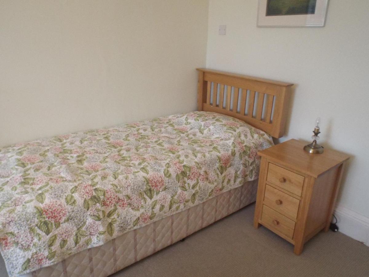 Pendyffryn Manor Bed & Breakfast Little Haven Εξωτερικό φωτογραφία